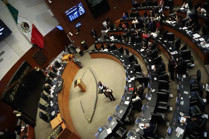 Plan B tambalea: Morena no alcanza los votos sin el PT