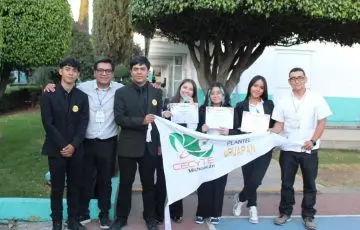 Logran Cecytem Uruapan pase a Brasil con aplicación para programar