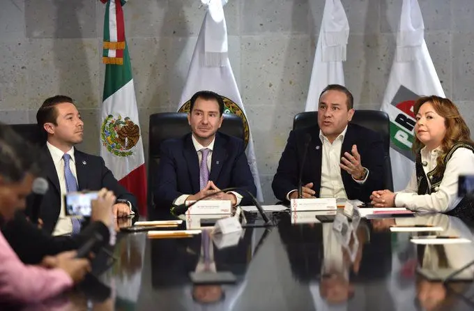 Proponen cobrar por residuos y fortalecer la educación básica en Edomex