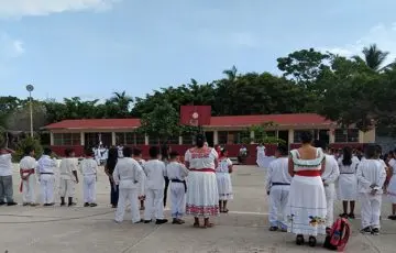 La educación, subordinada a la política