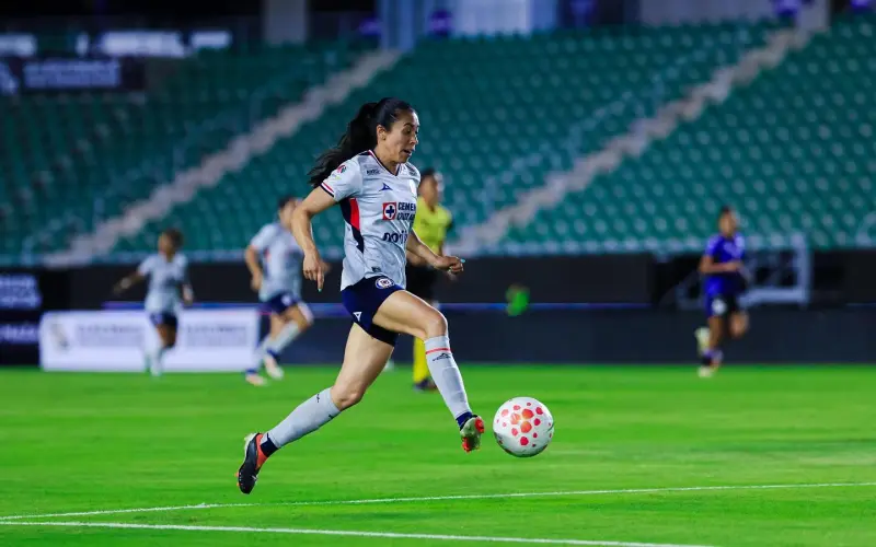 Presentan entrada gratuita para el Cruz Azul Femenil vs. Mazatlán