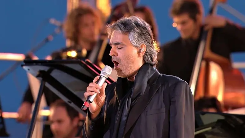 Andrea Bocelli dará concierto gratuito en el Zócalo de CDMX