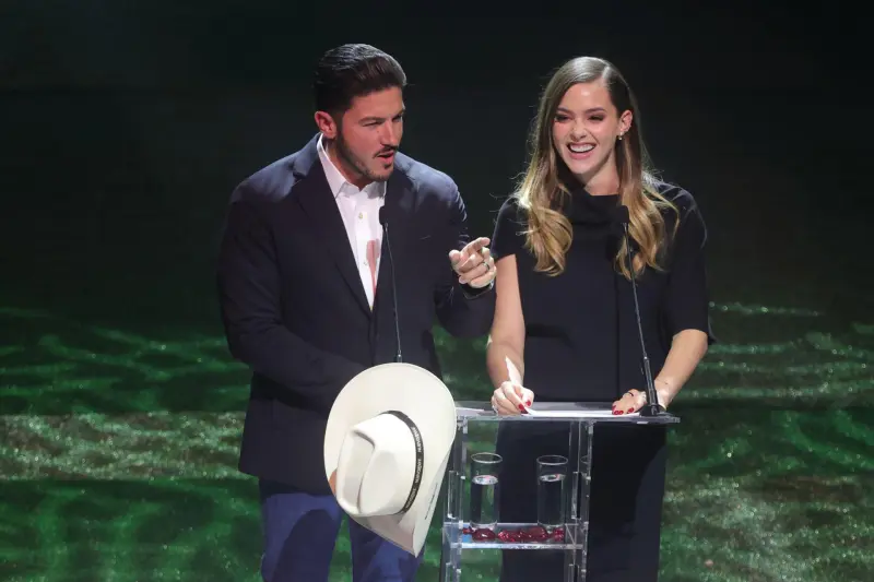 Los excesos de Samuel y Mariana en la carrera electoral por Nuevo León