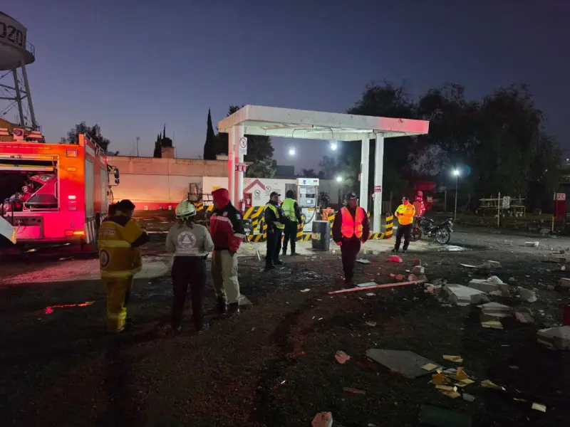 Explota estación de carburación en Chalco