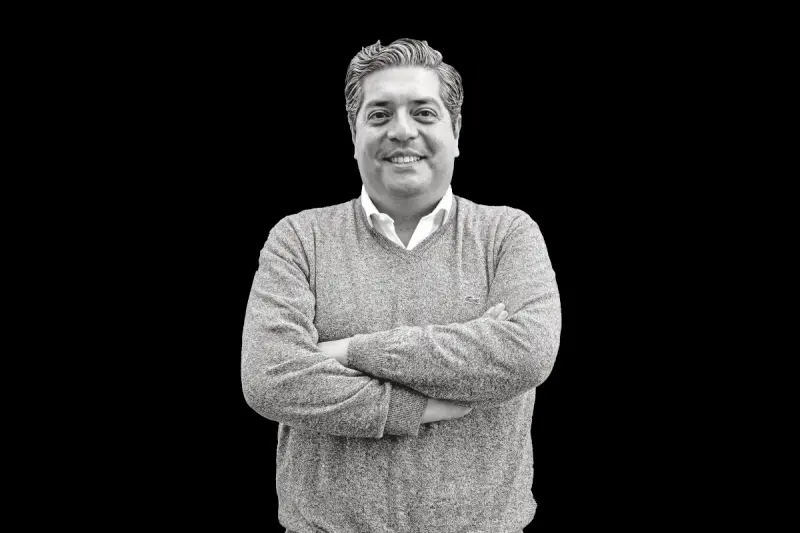 Hace falta: Enrique Álvarez