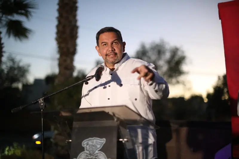 Prenden 539 nuevas luminarias led en colonias de Juárez