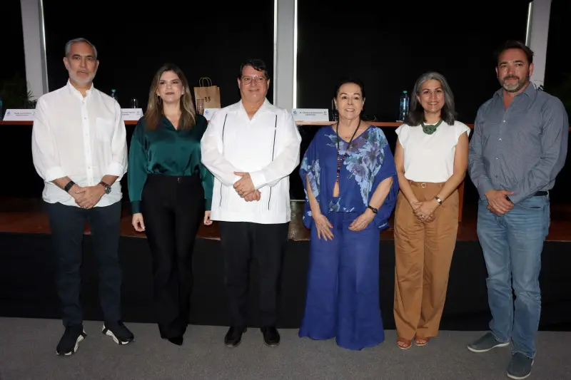 Consejo empresarial en Marista