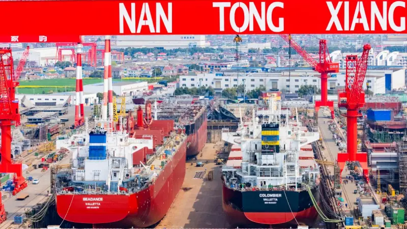 China insta a EU a "corregir de inmediato sus erróneas" prácticas comerciales