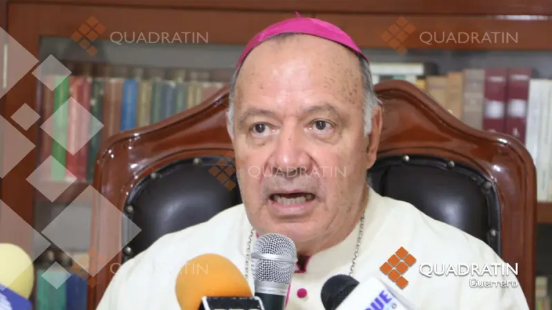 Pide arzobispo de Acapulco fin de uso de armas para resolver conflictos