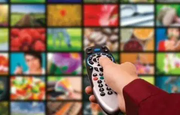 Desdramatizar la política