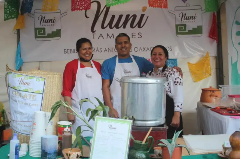 Gratis enseñarán a preparar mole y bebida tradicional de Oaxaca