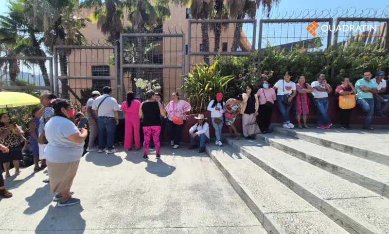 Protestan en Chilpancingo para exigir reubicación de colonos