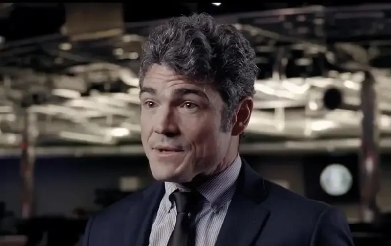 Dimite jefe de centro antiterrorista de EU; rechaza guerra