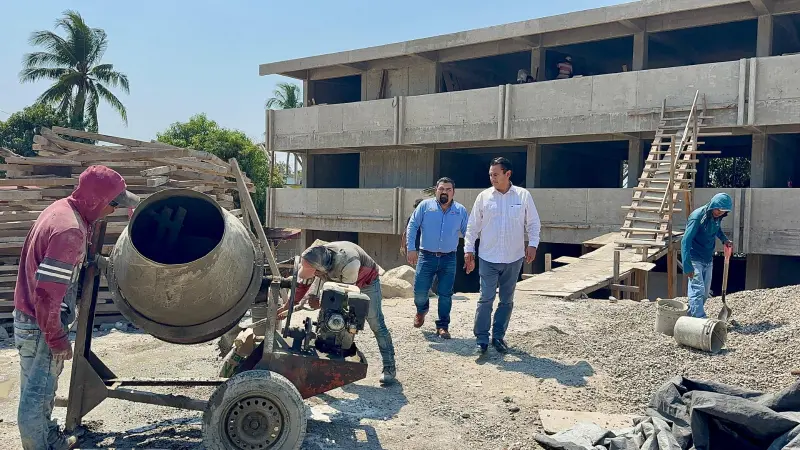 Impulsan y modernizan infraestructura educativa en Acapulco