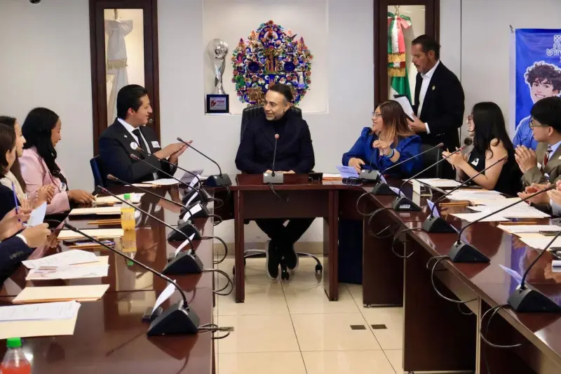 Impulsan en Metepec la participación juvenil con Foro Municipalista