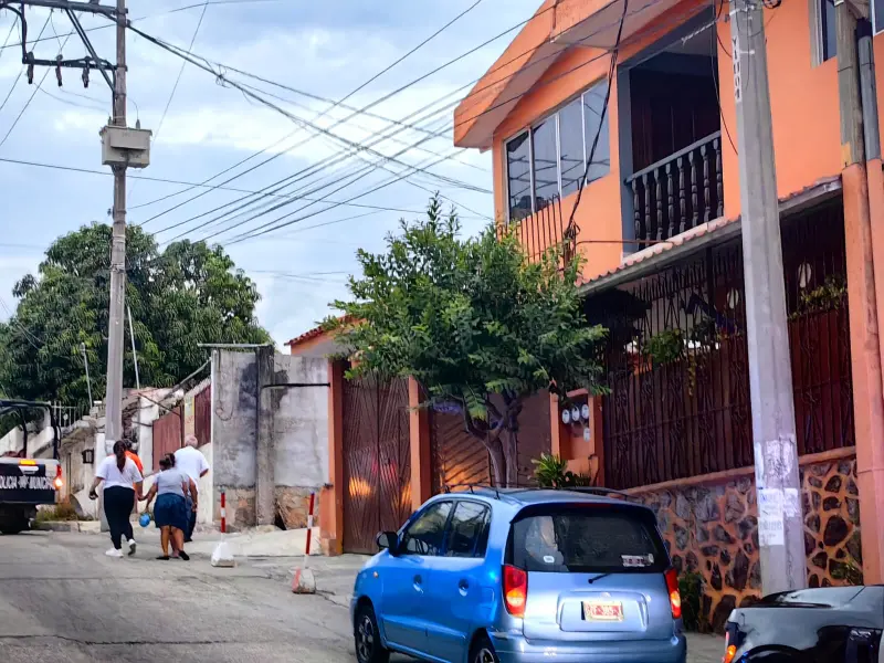 Termina asalto armado con 2 personas heridas en una casa en Acapulco