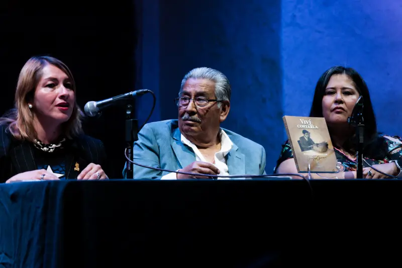 Inmortaliza cronista de la UAQ siete décadas de periodismo en su autobiografía