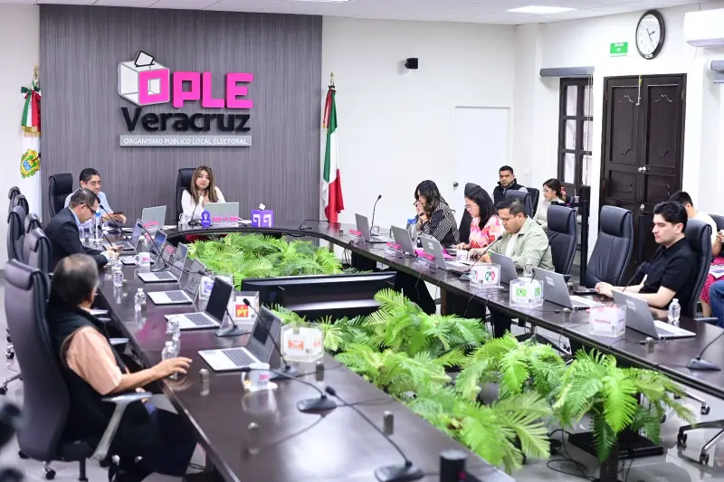 Cumple OPLE Veracruz sentencia del TEPJF sobre organización política