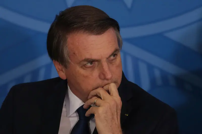 Aunque Bolsonaro fue internado de urgencia por bronconeumonía en Brasil, pruebas médicas revelan que tiene empeoramiento de la función renal