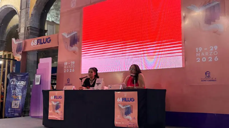 Rayo Guzmán presenta su nueva novela “Coyote Balcánico” en la FIL UG