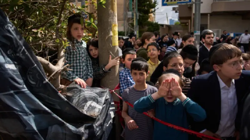 Trump arremete contra aliados de EU; proteger el estrecho de Ormuz “no es nuestro asunto”, afirmó