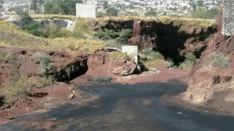 Localizan cadáver en zona de confinamiento de pasivos ambientales en cerro La Cruz