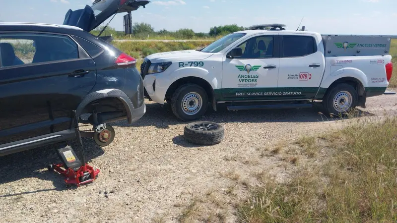 Registran hasta 100 percances automovilísticos diarios en vacaciones