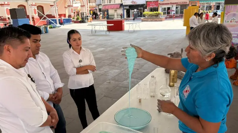 Llevan la ciencia a Chilapa con la jornada Pequeños Científicos en Acción