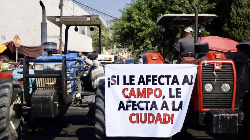Claudia Sheinbaum rechaza falta de apoyos al campo ante amenaza de bloqueos en el Mundial