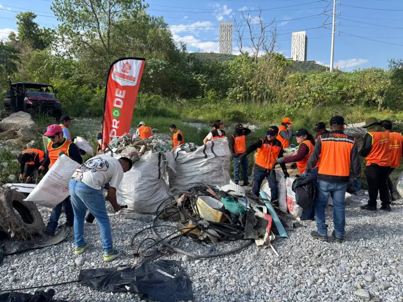 Busca Nuevo León récord Guinness con mega limpieza del Río Santa Catarina