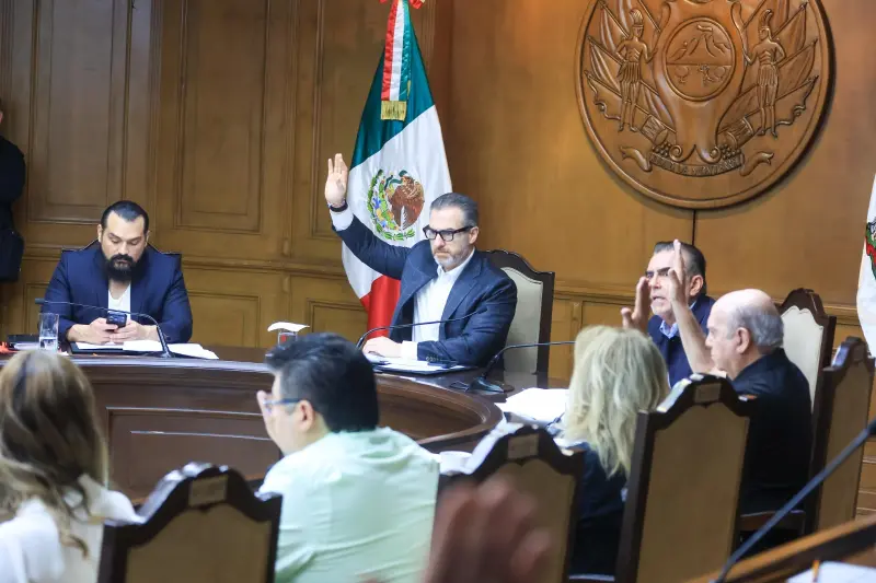 Convoca Monterrey a la medalla Mujer que Inspira, María Elena Chapa 2026