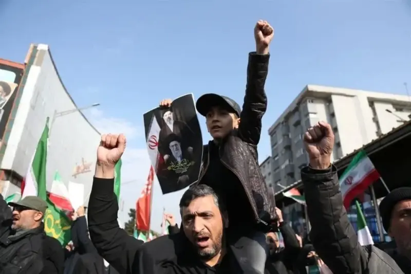 Afirma inteligencia de EU que Gobierno iraní no colapsaría