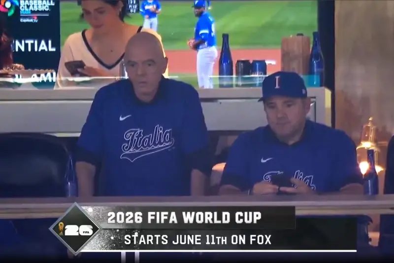 VIDEO: Gianni Infantino apareció en el Clásico Mundial de Beisbol apoyando a Italia junto al presidente de la CONCACAF