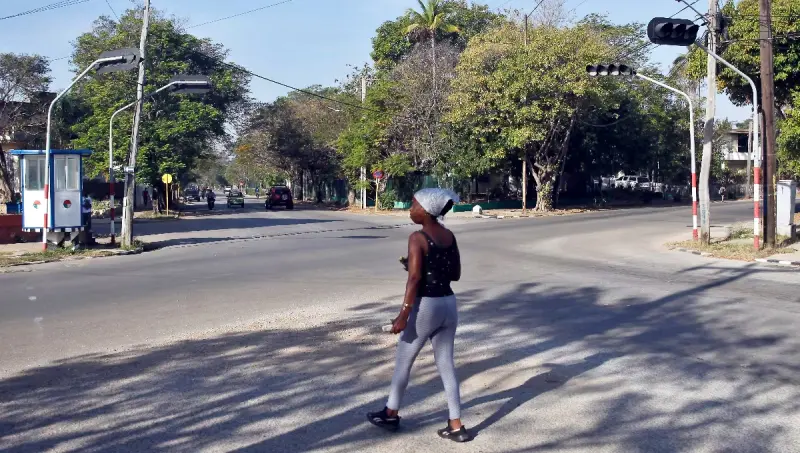 Cuba lamenta que hace 3 meses no recibe ‘ni una gota’ de petróleo: ‘Se agotan el diésel y el fueloil’