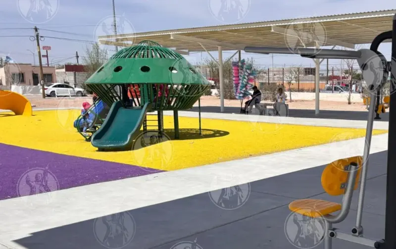 Entregan parques “Los Marcianos”