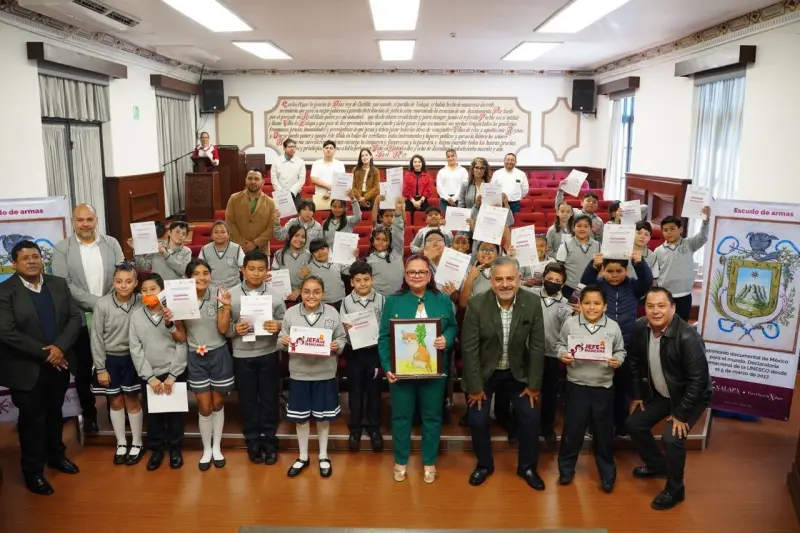 Ayuntamiento de Xalapa acerca a niñez al quehacer municipal