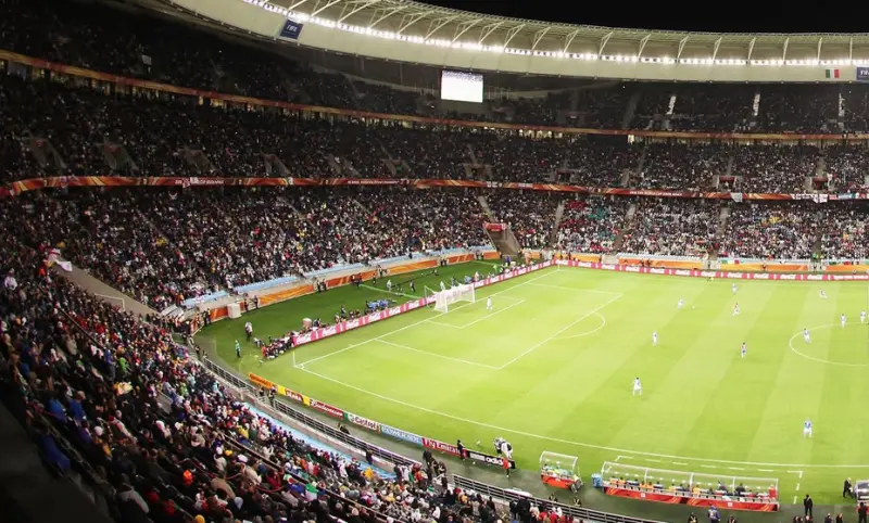 Llega Marko Farji a Monterrey para unirse a la concentración de Irak