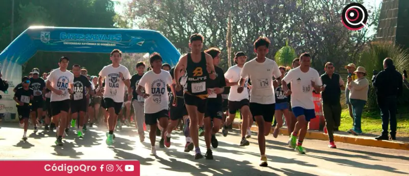 Realizan carrera conmemorativa por 68 años de la FEUQ