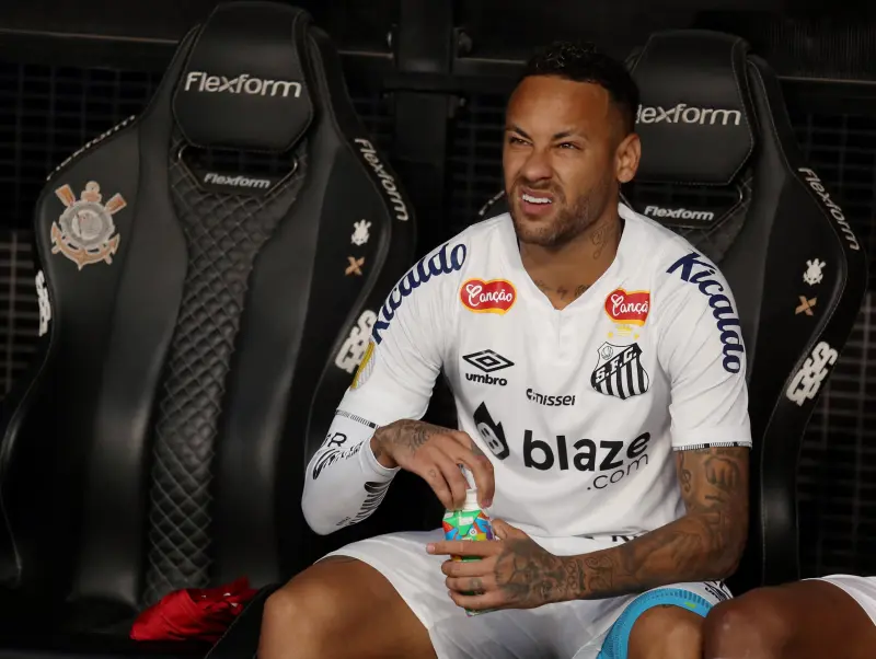 Neymar vuelve a lesionarse cerca del cumpleaños de su hermana y revive esa curiosa ‘coincidencia’ que persigue su carrera