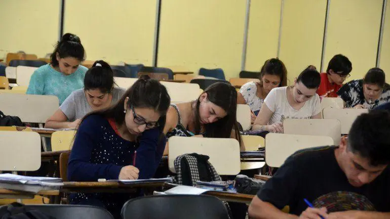 Superan mujeres el 50% de la matrícula en educación superior en Coahuila