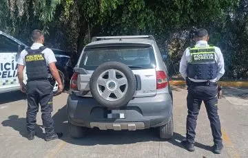Recupera Policía Morelia vehículo robado en Los Ejidos