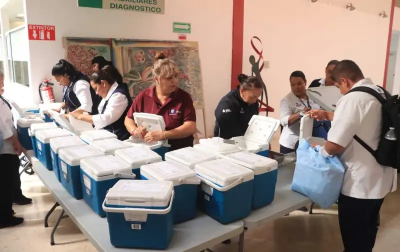 Acercan vacunación a varias colonias