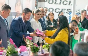 Otorgan libertad anticipada a 9 mujeres en centros penitenciarios