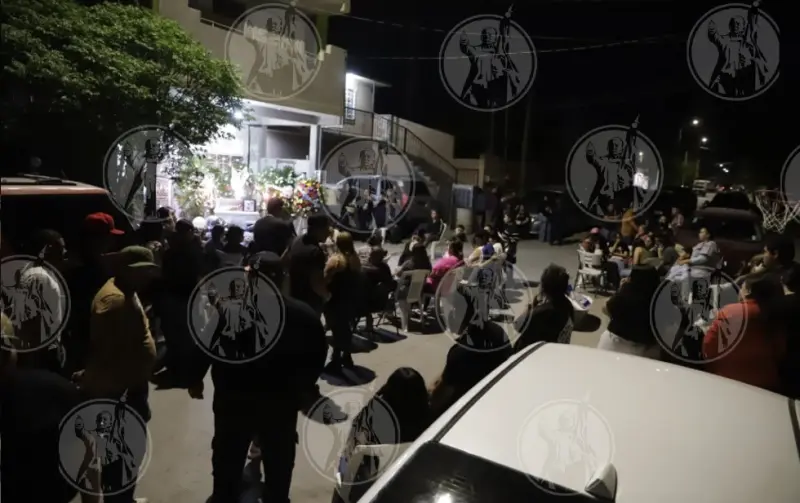 Velan al pequeño Eithan en la calle ante gran afluencia