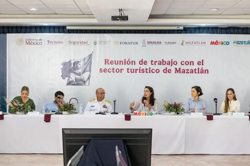 Secretaria de Turismo federal se compromete a atraer a Mazatlán turismo internacional