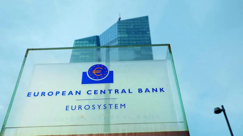 BCE no debe precipitarse a subir las tasas de interés: I. Schnabel