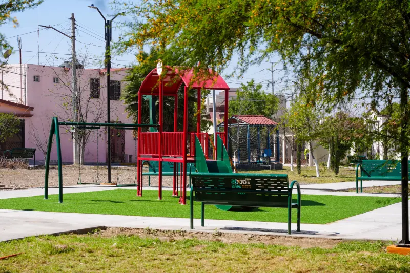 Renuevan plaza Villamagna con áreas de convivencia en Ramos Arizpe