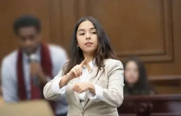 Exigen lengua de señas desde la infancia en Michoacán