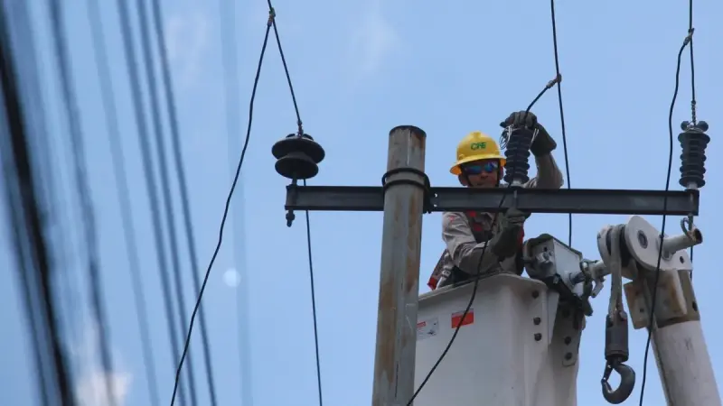 Revisará la Corte reforma que da supremacía a la CFE en el sector eléctrico