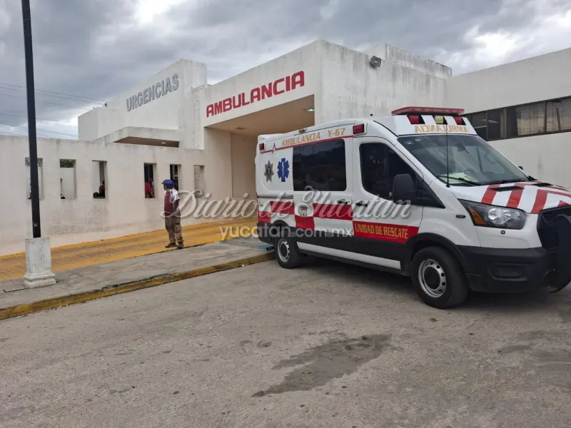 Motociclista derrapa en la vía Sucilá-Tizimín; es trasladado al hospital